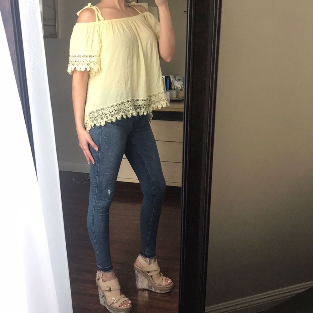 Off the shoulder yellow blouse with lace!